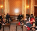 Kryeparlamentari Berisha priti përfaqësuesit e Asamblesë Komunale të Fëmijëve të Prishtinës dhe Ambasadorët e Vegjël