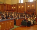 Kongresdisti Engell flet para deputetëve të Kuvendit të Kosovës