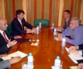 Kryeparlamentari Berisha  priti zëvendës kryeadministratorin Steven Shuk