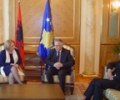 Kryeparlamentari Krasniqi priti nënkryetaren e Komisionit për Punë të Jashtme të Parlamentit të  Shqipërisë, zonjën Arta Dade