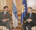 Kryeparlamentari Krasniqi priti shefin e ri të OSBE-së në Kosovë, ambasadorin Werner Almhofer