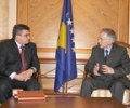Kryeparlamentari Krasniqi priti drejtorin e Agjensionit Antikorrupsion, z. Preteni