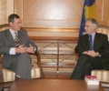 Kryeparlamntari Krasniqi priti ambasadorin e Britanisë së Madhe në Prishtinë, David Blunt