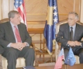Kryeparlamentari Krasnqi priti ambasadorin Holbrooke