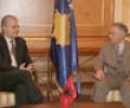 Kryeparlamentari Krasniqi priti ambasadorin  Shqipërisë , z. Islam Lauka