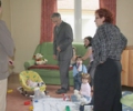 Kryeparlamentari  Krasniqi vizitoi “SOS – Fshati i fëmijëve” të Prishtinës