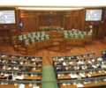 Vazhdimi i Seancës plenare të 4 prillit