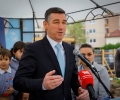  Kryetari Veseli mori pjesë në vënien e gurthemelit të kopshtit për fëmijë “Nina” në Mitrovicë
