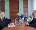 Kryetarja e Komisionit për Integrime Evropiane Emini, priti ambasadorin italian dhe atë kroate
