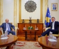 Kryetari Veseli takoi kryeministrin Mustafa