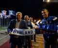 Kryekuvendari Veseli pret në aeroport përfaqësuesen e Kosovës në futboll