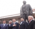 Veseli: Ukshin Hoti ishte ikonë e lëvizjes sonë kombëtare 