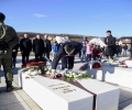 Kryeparlamentari Veseli bëri nderime te varri i komandantit Adem Jashari