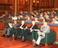 Seanca debatoi për pasojat e zvarritjes së statusit